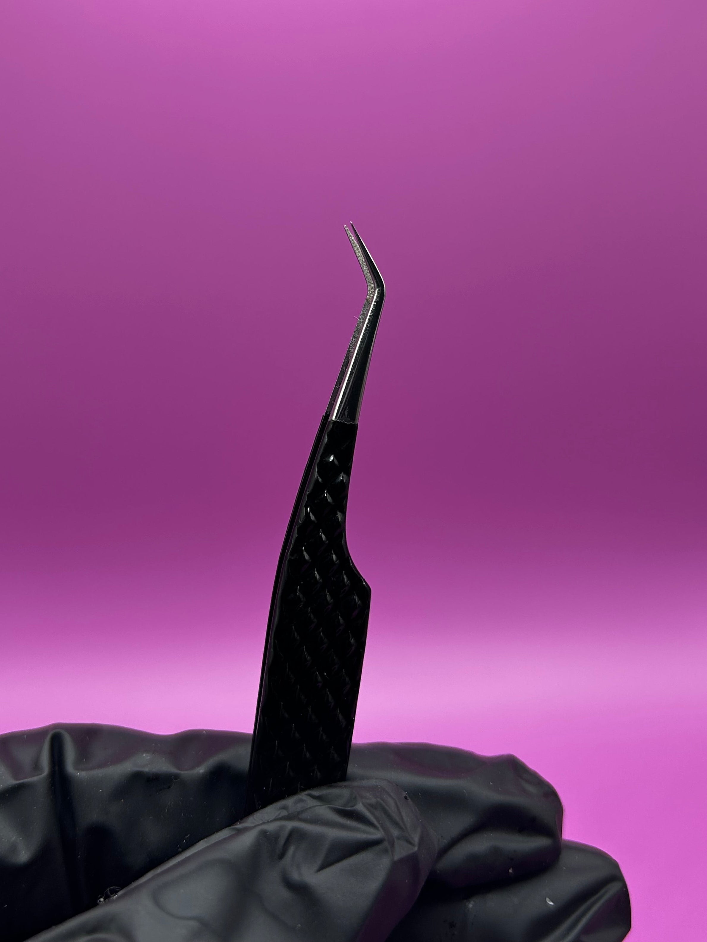 Opulent Angle Isolation Tweezer 45°
